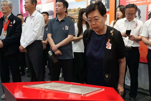 ᱮй쵼սʷչȫѲչĻ