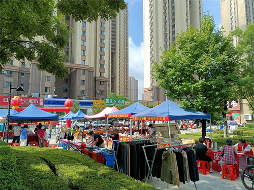 【皇姑区明廉街道塔湾社区】志愿服务践初心 “睦邻市集”进家门