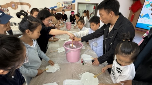 盛世华章庆国庆,月圆北韵迎中秋