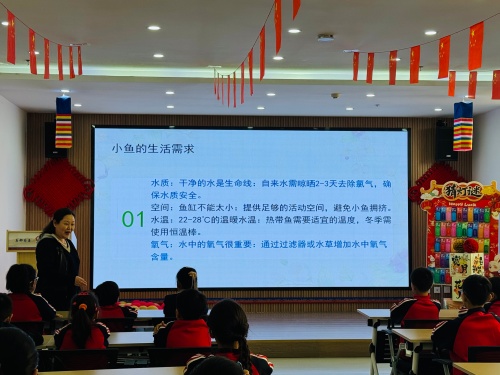 ʹֵЯֳѧУչУ԰ Ҹͼ