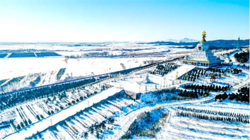 �����ִ�������Ȧ���ι����ذ���Ϯ 100��������·����������ѩʢ��