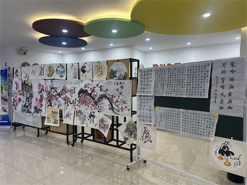 ����Ԫ��Ļ����·ͬ�С�������������������������������