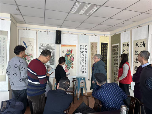 �ʶ������� ī�Ϻ���Ԫ���������黭չ��Ļ ����������������ī��