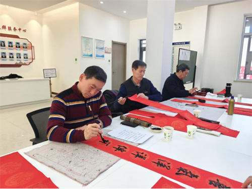 ��īƮ�� ��ů��������ʡ�ϸɲ���ѧ�͸������ǻ