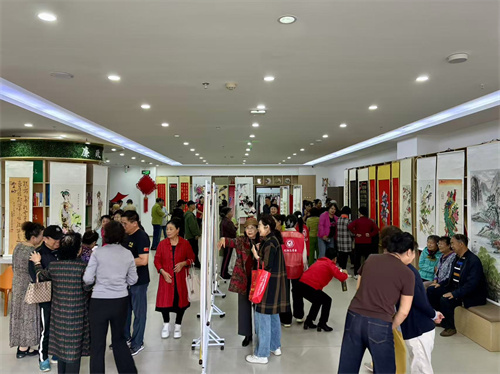 ���������� ���޹��족�黭�ż���������Ʒչӭ���ڶ��죺ī���Ũ ��������
